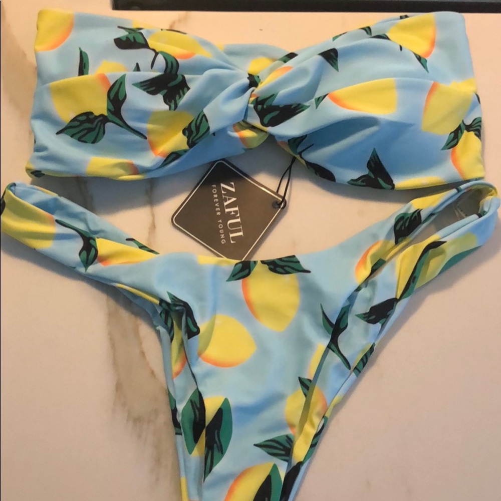 BRAND NEW lemon bikini